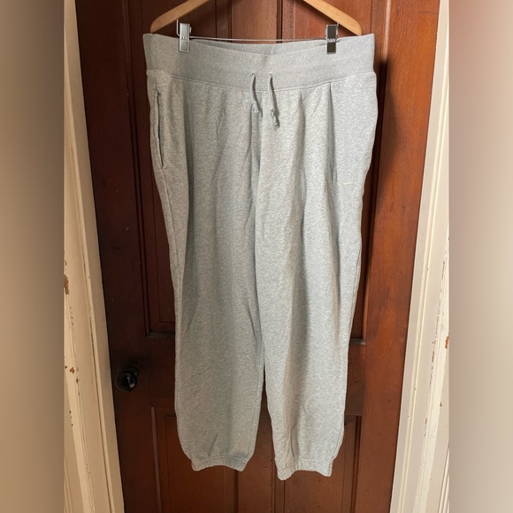 Nike Pants - Nike women's extra large gray sweatpants